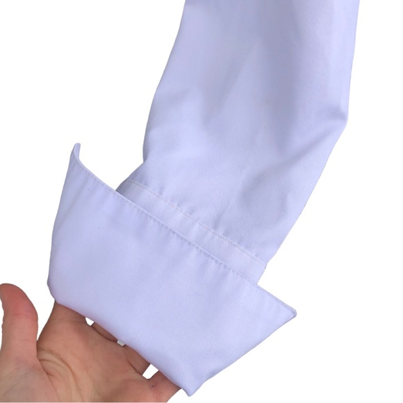 White blouse - Picture 5 of 6